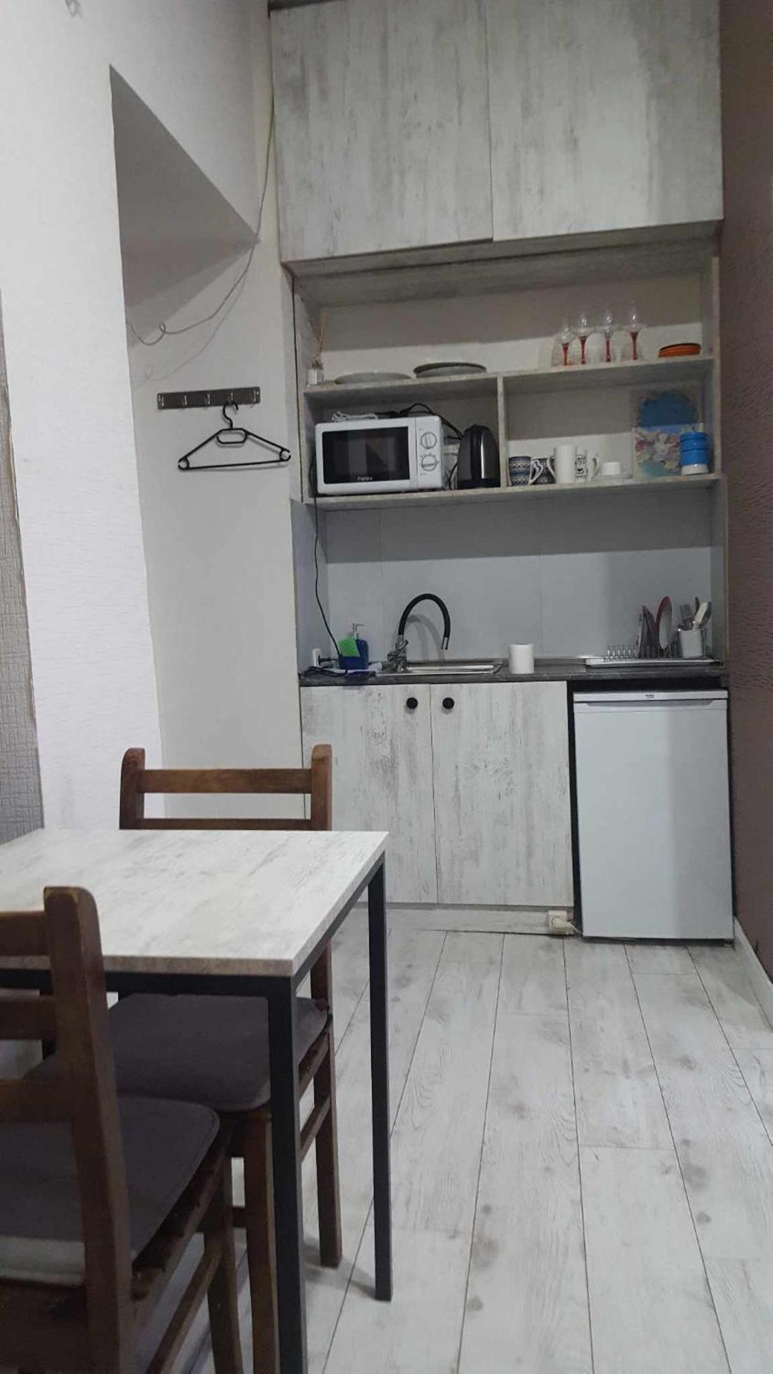 Nino'S Apartment In The Center Of Tbilisi Exteriör bild